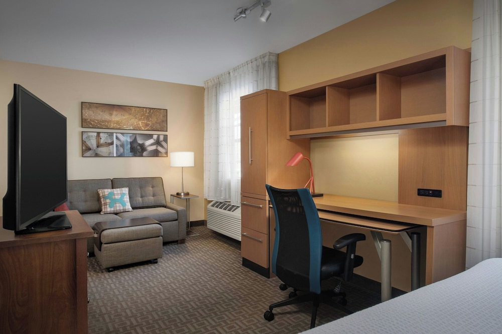 TownePlace Suites by Marriott Portland Hillsboro - photo 13