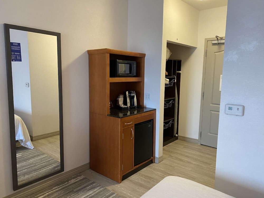 Hilton Garden Inn Columbia - photo 21