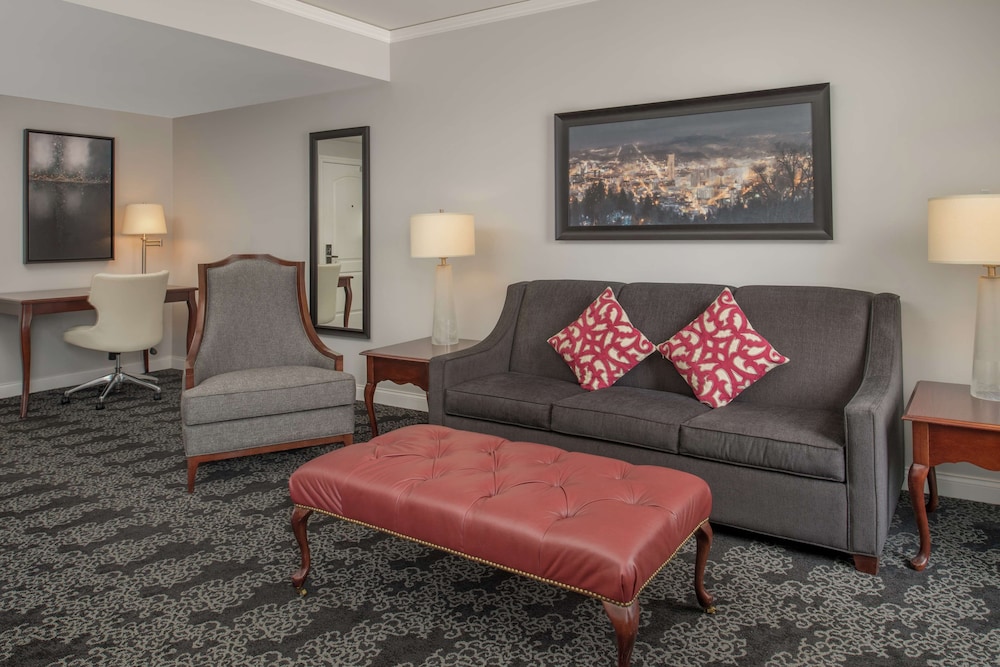 Embassy Suites by Hilton Portland Downtown - photo 24