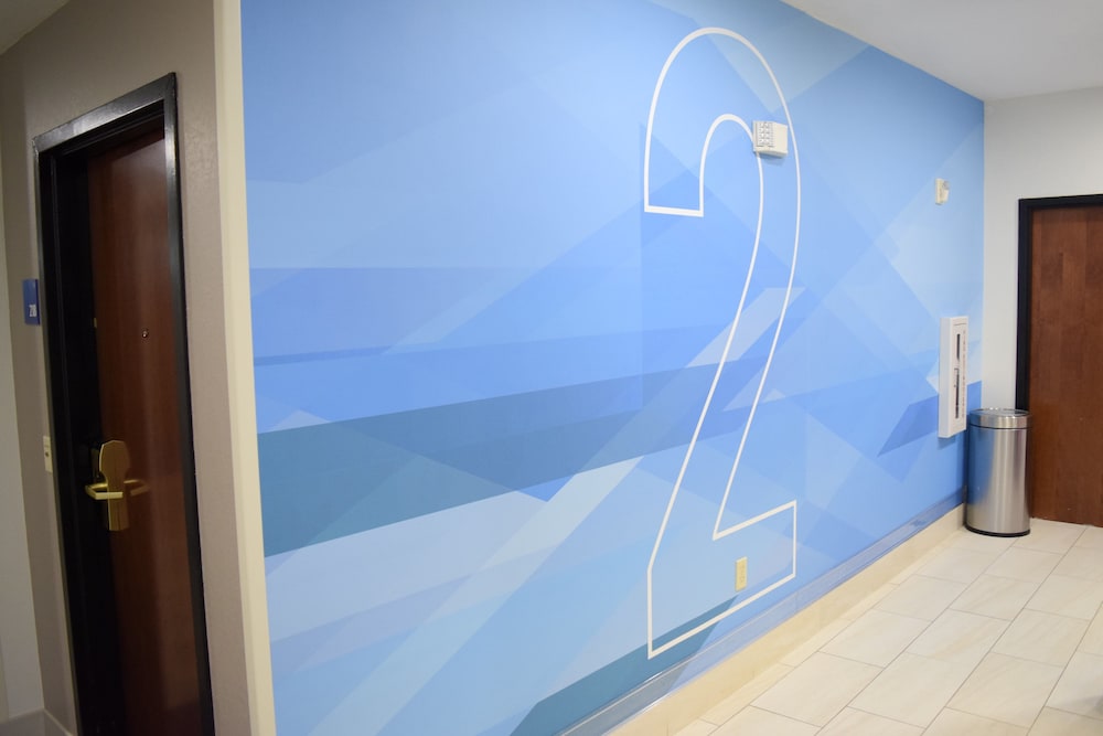 Holiday Inn Express Hotel & Suites West I 10 by IHG - photo 62