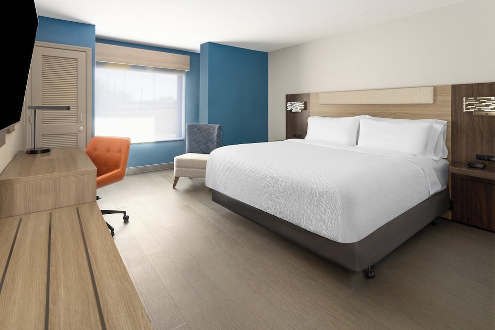 Holiday Inn Express Augusta Downtown by IHG - photo 11
