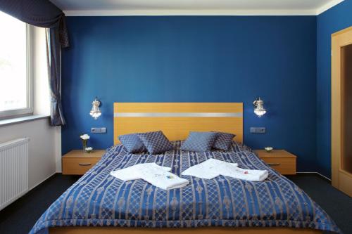 Hotel U Karla - carbon neutral hotel in Prague