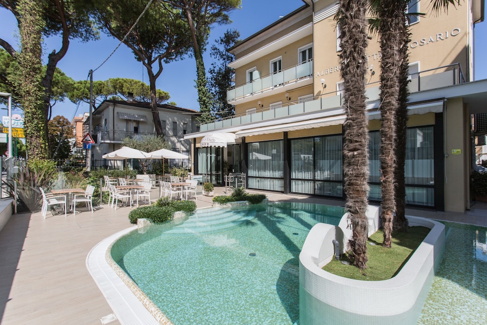 Hotel Mare Valentini Family Village in San Mauro A Mare, Italy