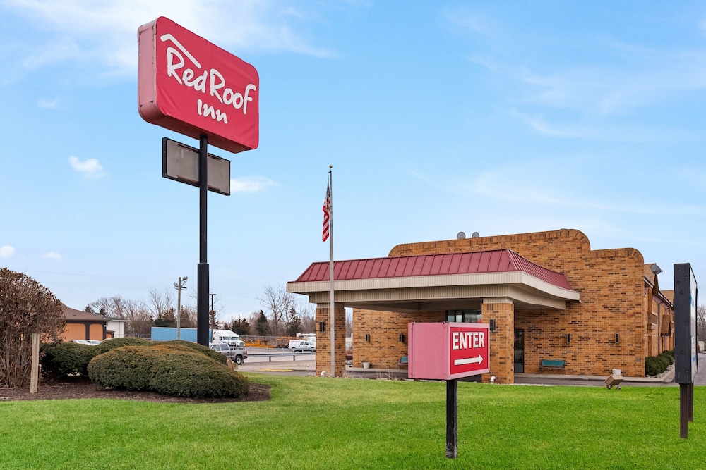 Red Roof Inn Fort Wayne - photo 28
