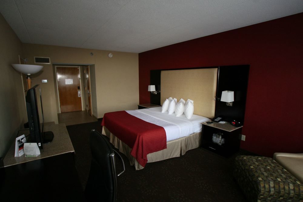Liyo Inn Clinton - photo 8