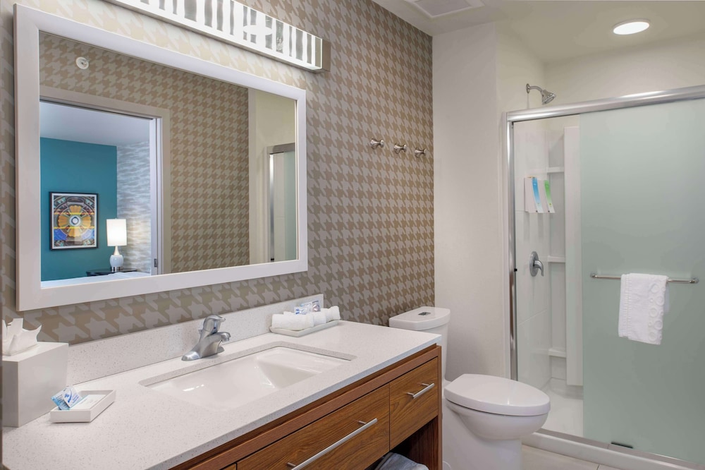 Home2 Suites by Hilton St. Louis Forest Park - photo 32