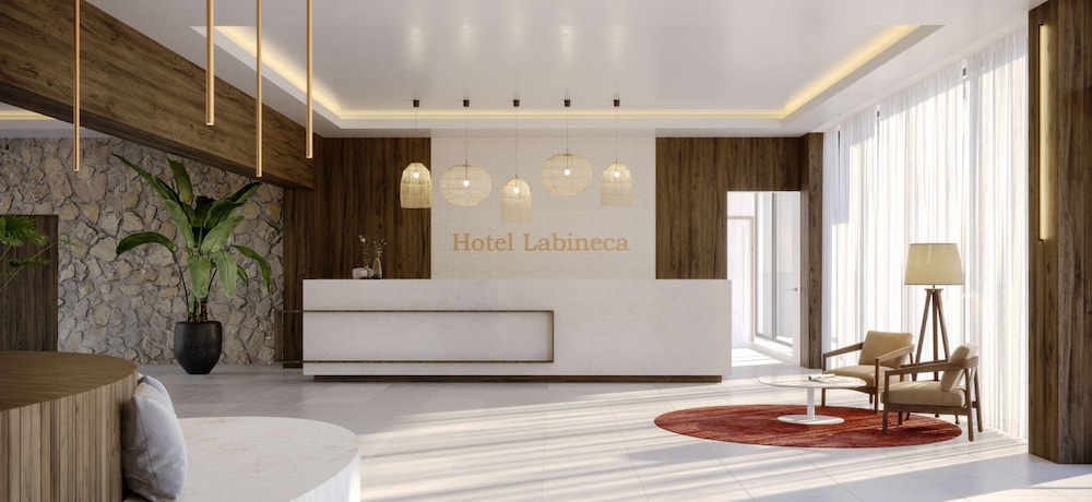Hotel Labineca — Gradac — photo 2