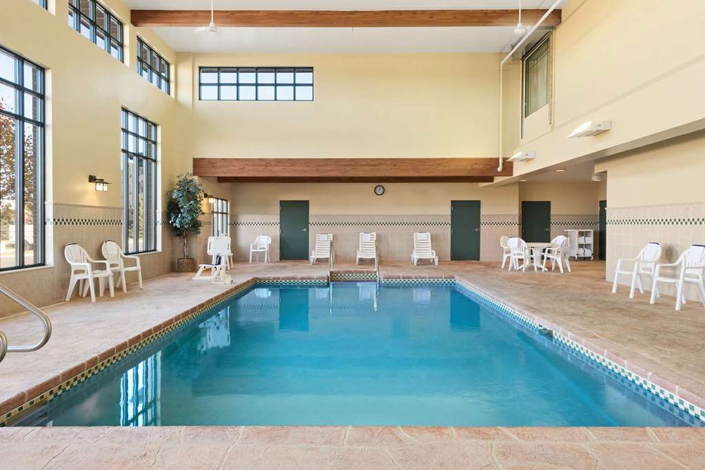 Country Inn & Suites by Radisson Madison West WI - photo 10
