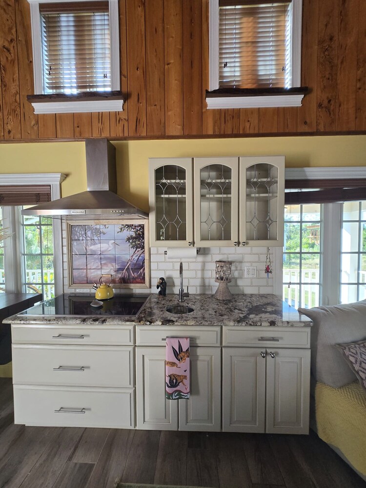 NEW Jungle Paradise Treehouse Suite With Resort Amenities Elevator Access Outdoor Kitchen Lagoon Lazy River Pool RV Hook up - photo 21
