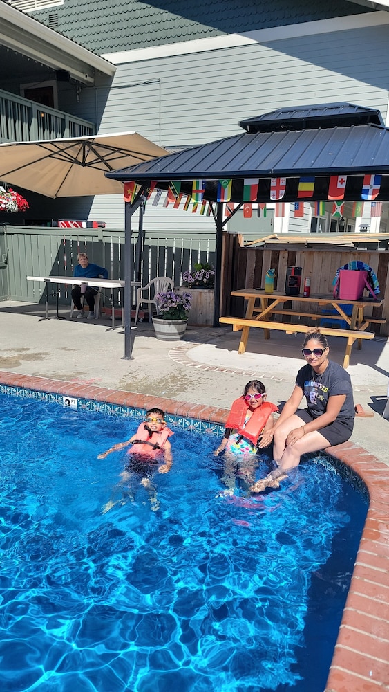 Fidalgo Country Inn - photo 32