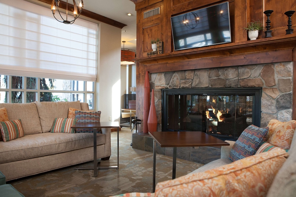 Hilton Garden Inn Boise Eagle - photo 12