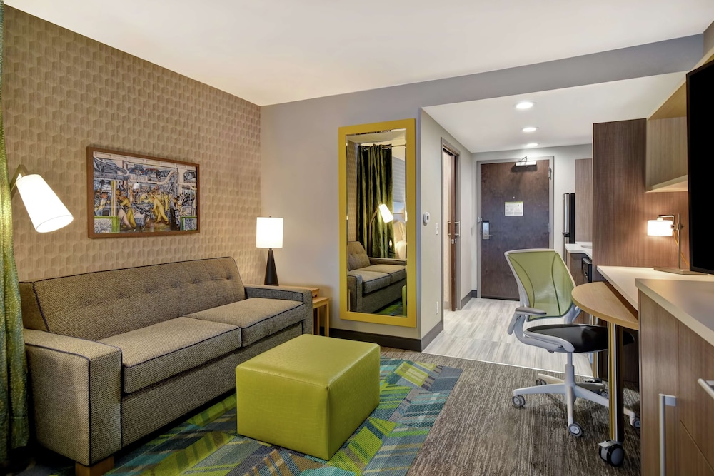 Home2 Suites by Hilton Taylor Detroit - photo 12