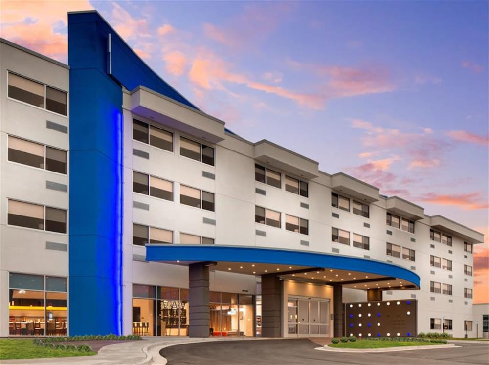 Holiday Inn Express Lexington Horse Park Area By Ihg — Lexington
