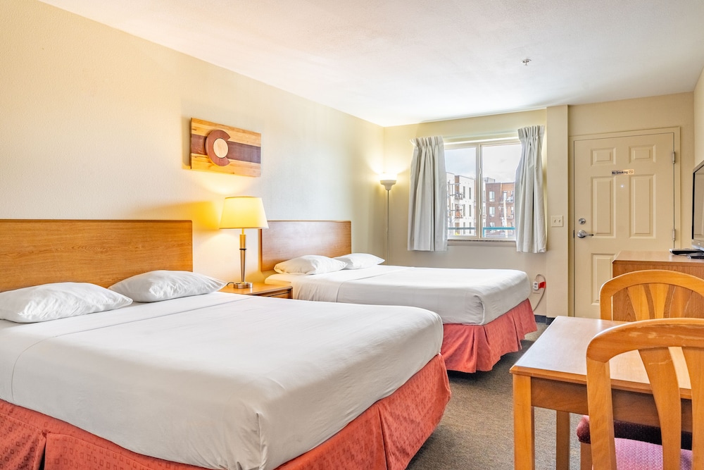 City Inn - photo 10