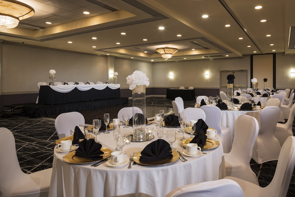 Holiday Inn Washington College Pk by IHG - photo 43