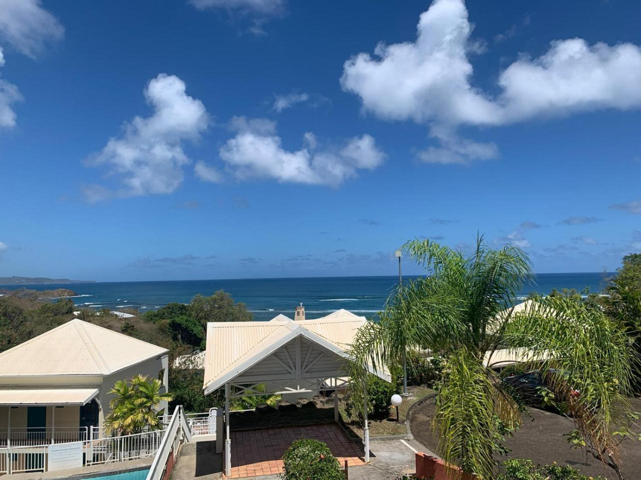 Studio des Flots Tartane Martinique — 4-Star Luxury Hotel in La Trinite, Martinique