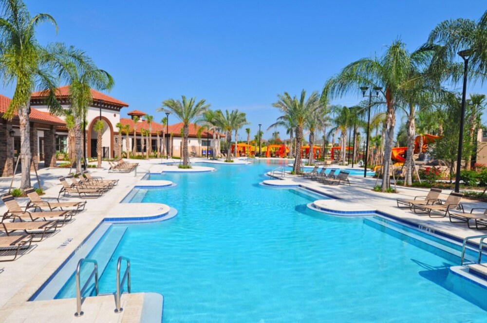 Solterra Resort by Nova VH — 4-Star Luxury Hotel in Davenport, United States