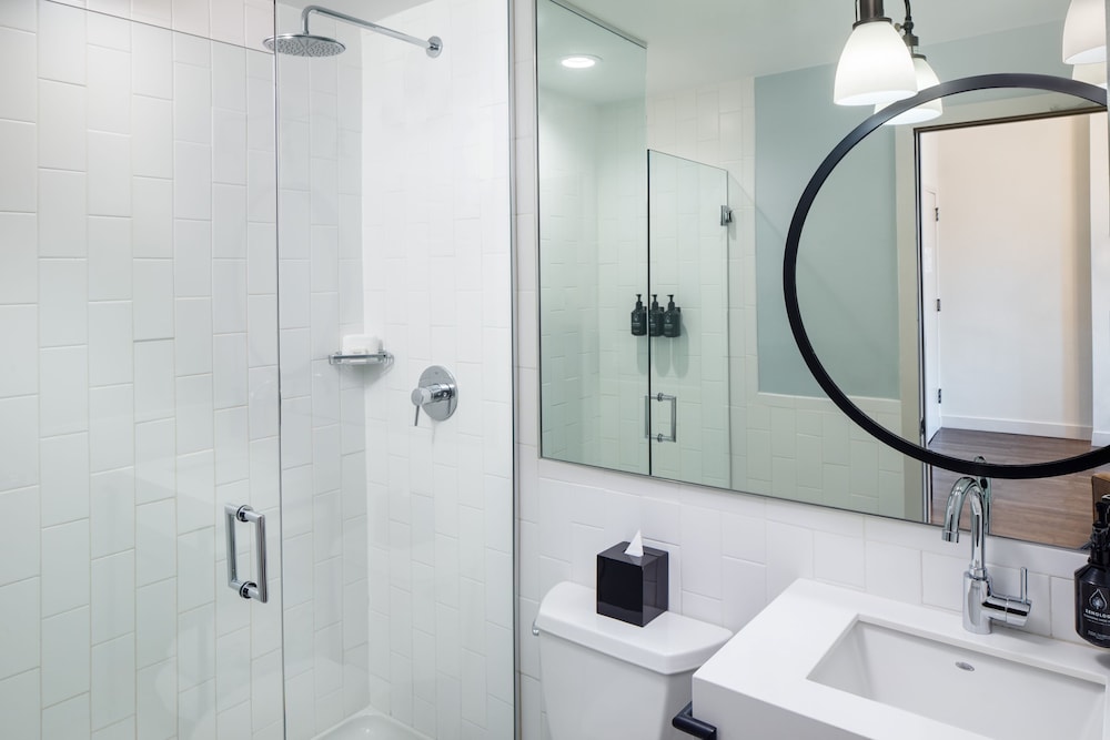 Hotel Indigo Boston Garden by IHG - photo 35