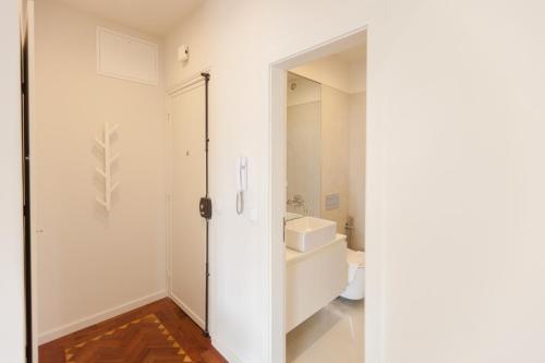 FLH Estefânia Charming Flat — 4-Star Luxury Hotel in Lisbon, Portugal