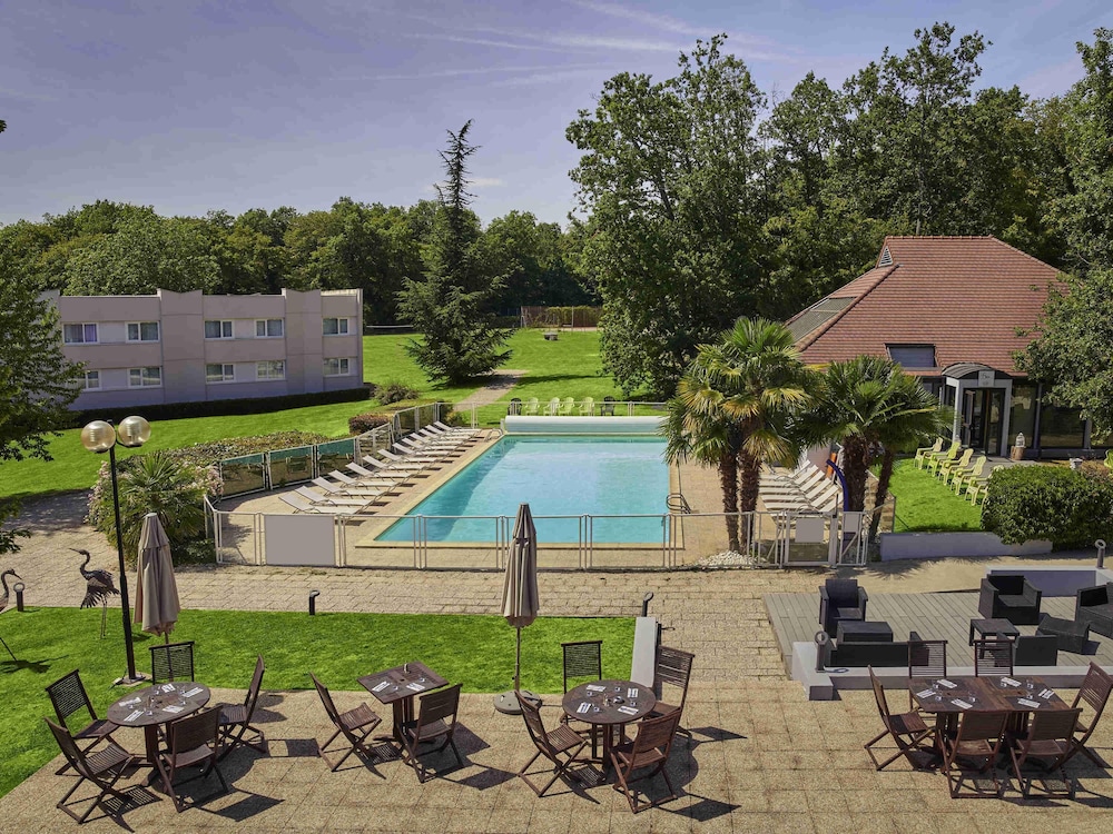 Novotel Fontainebleau Ury - carbon neutral hotel in Aulnay-Sous-Bois
