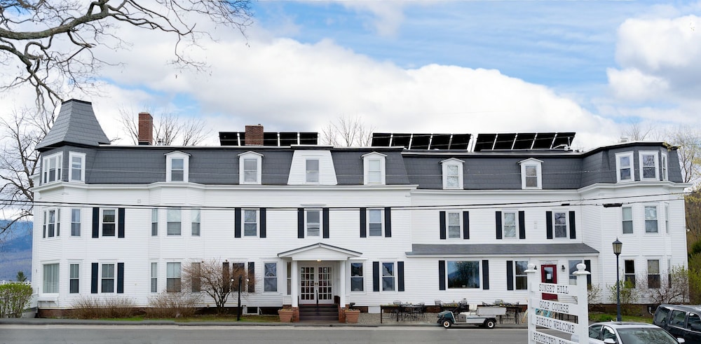 Sunset Hill House — 4-Star Luxury Hotel in Sugar Hill, United States