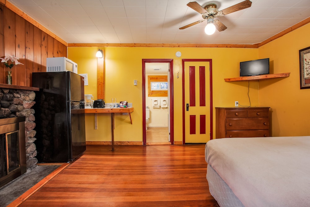 Birchcliff Resort - photo 107