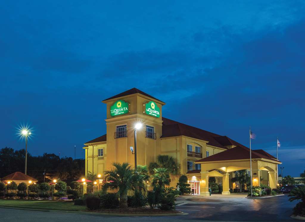 La Quinta Inn & Suites by Wyndham Prattville - photo 3
