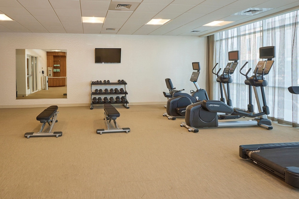 SpringHill Suites by Marriott Medford Airport - photo 25