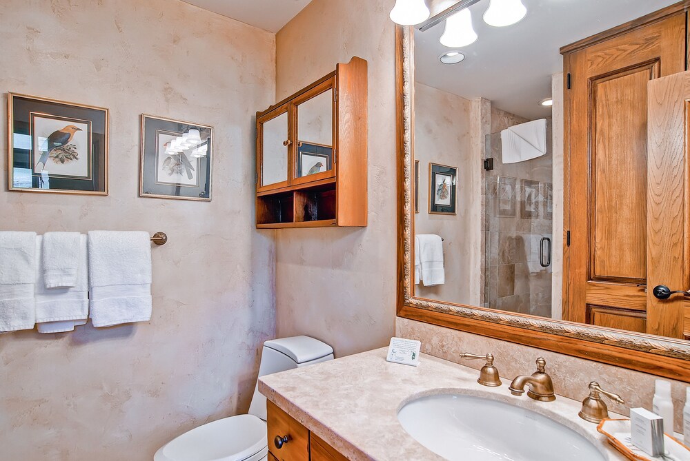 Highlands Slopeside by East West Hospitality - photo 338