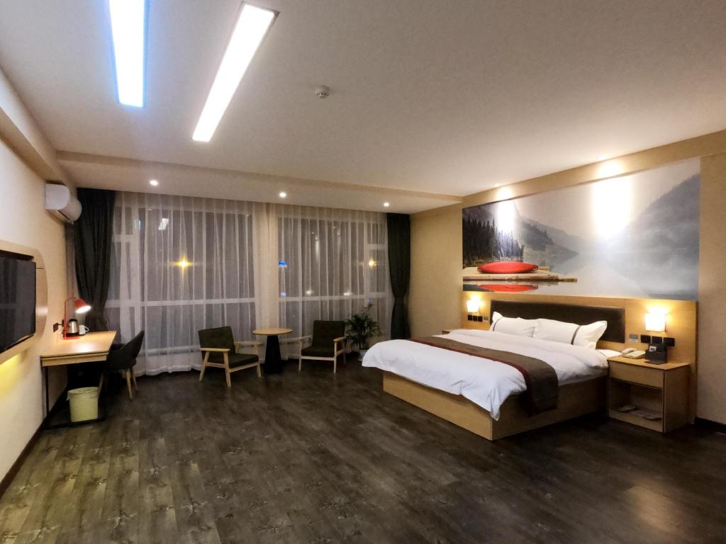 Thank Inn Plus Hotel Shanxi Shuozhou Shuocheng District Zhangliao South Road — hotel in Shuozhou