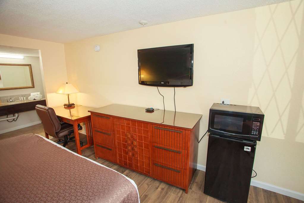 Travelodge by Wyndham Macon West - photo 19