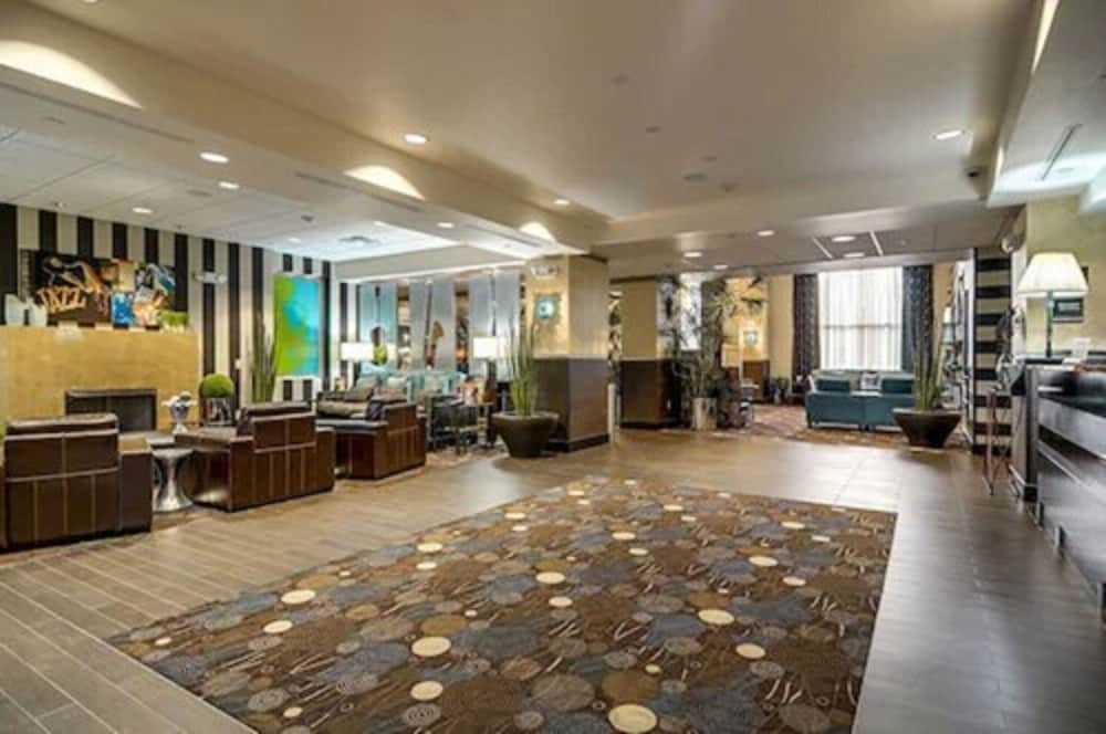 Hampton Inn & Suites Nashville @ Opryland - photo 2