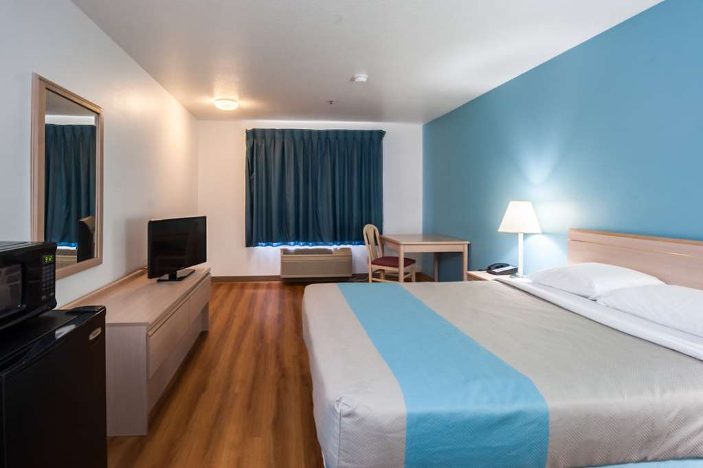 Motel 6 Seaside OR - photo 17