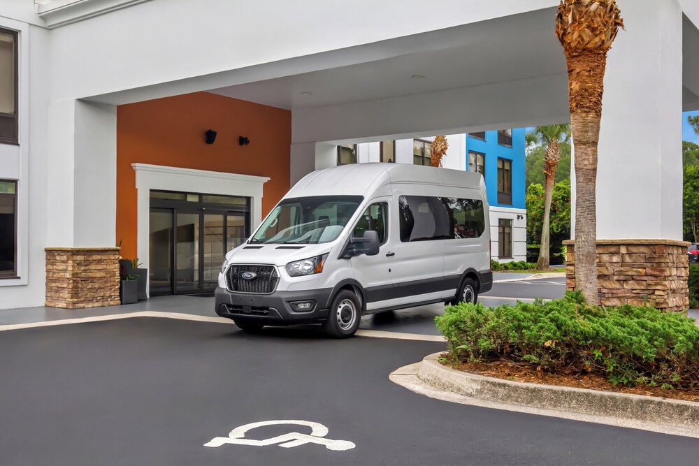 Holiday Inn Express & Suites Jacksonville SE Med Ctr Area by IHG - photo 53
