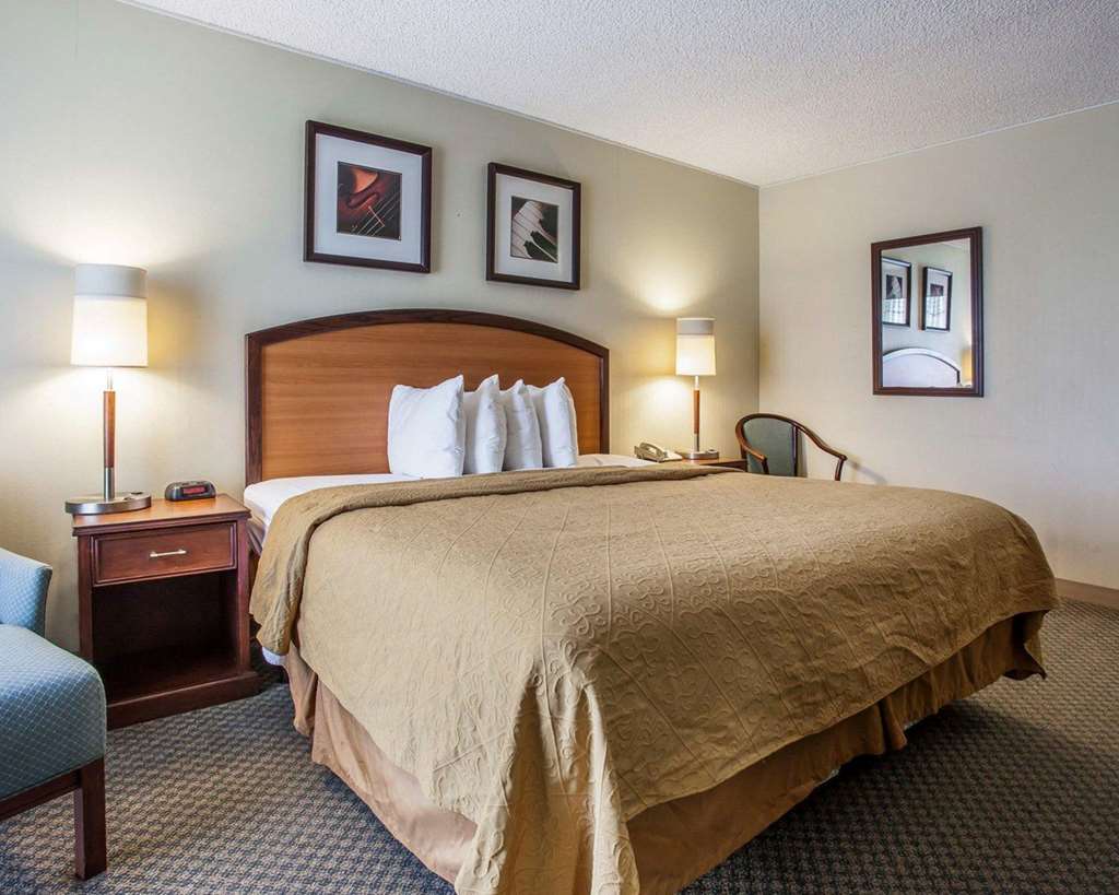 Quality Inn & Suites Everett - photo 9