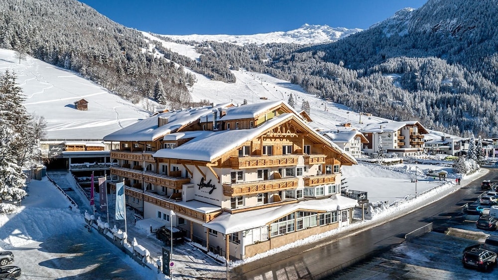 Hotel Andy — 4-Star Luxury Hotel in Jerzens, Austria