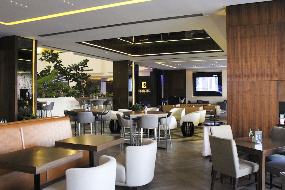 Sports bar