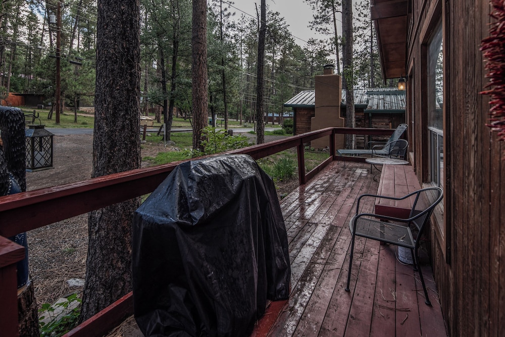 Knott Inn - photo 3