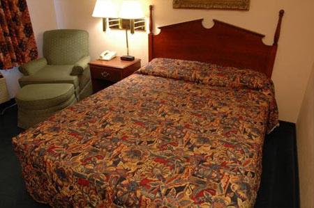 Country Hearth Inn & Suites Kenton - photo 7