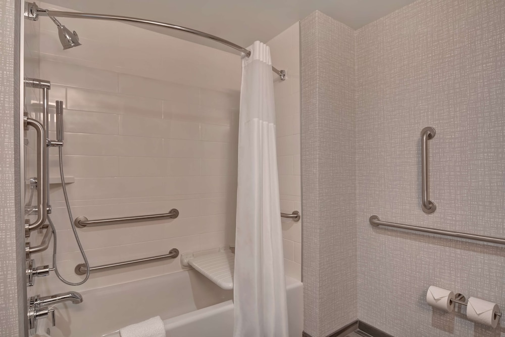 Hampton Inn & Suites Tampa Riverview Brandon - photo 26