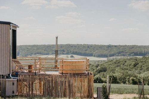 Le Refuge Des Hauteurs - carbon neutral hotel in Unknown City