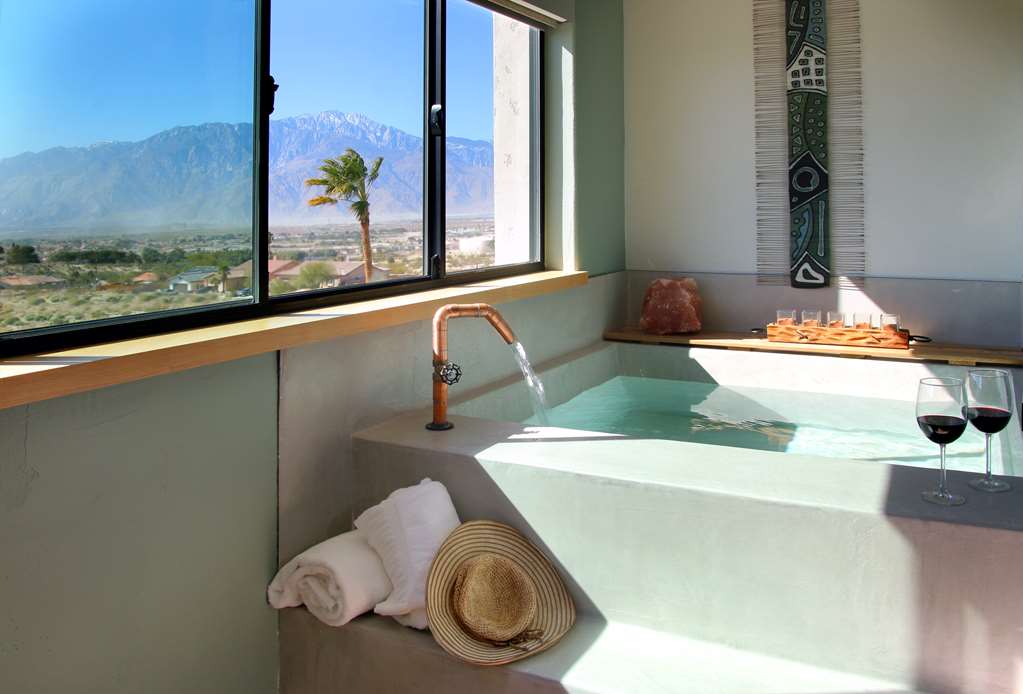 Azure Palm Hot Springs - photo 14