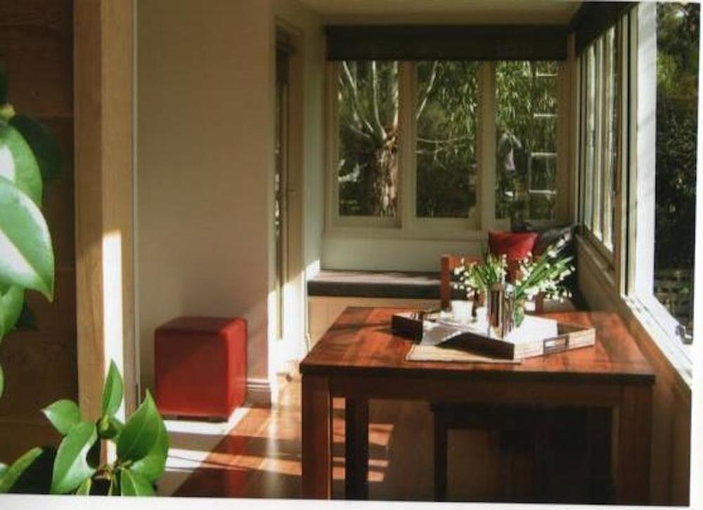 Hollyhock — 5-Star Luxury Hotel in Macedon, Australia