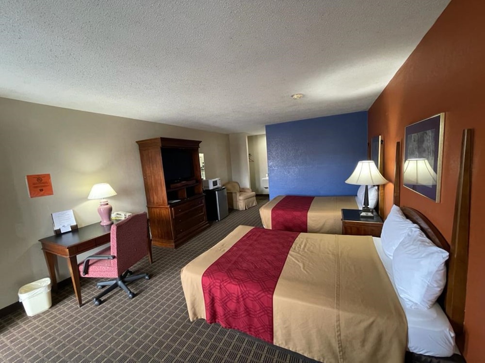 Knights Inn By Capital O Emporia I 35 - photo 30