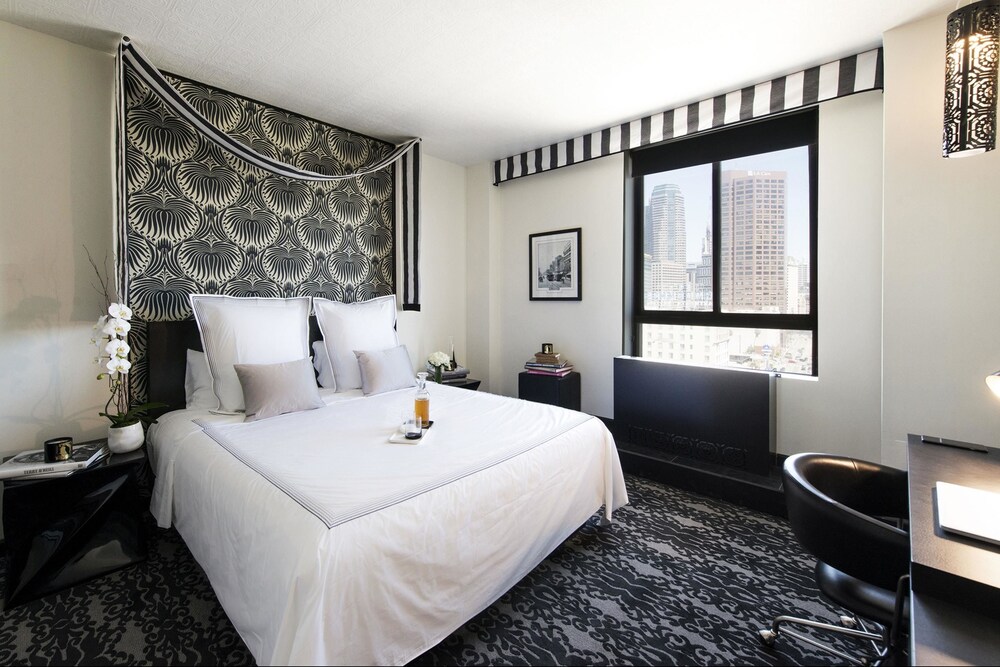 The Mayfair - photo 18