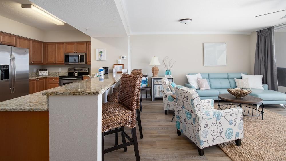 Emerald Beach Resort 628 One Bedroom Condo - photo 18