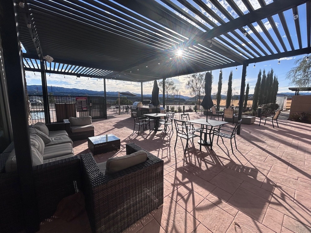 Homewood Suites by Hilton Santa Clarita - photo 47