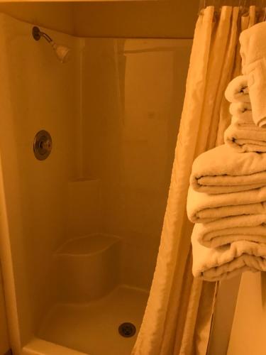 Quik Stop and Motel - photo 28