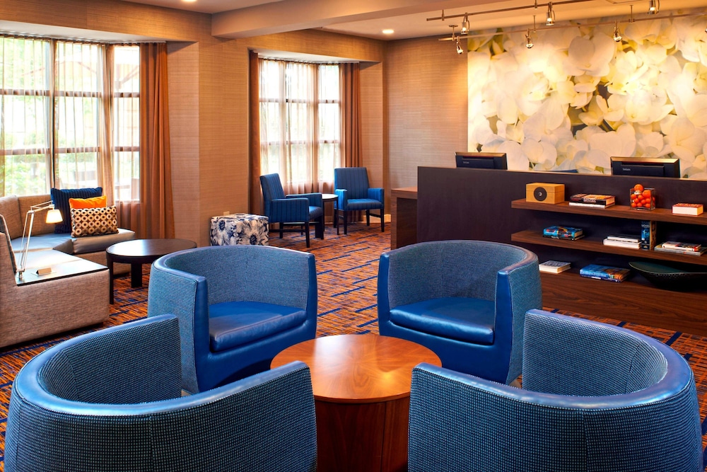 Courtyard by Marriott Cincinnati Covington - featured photo