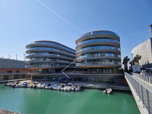 Waterfront apartment with terrace — 4-Star Luxury Hotel in Genoa, Italy